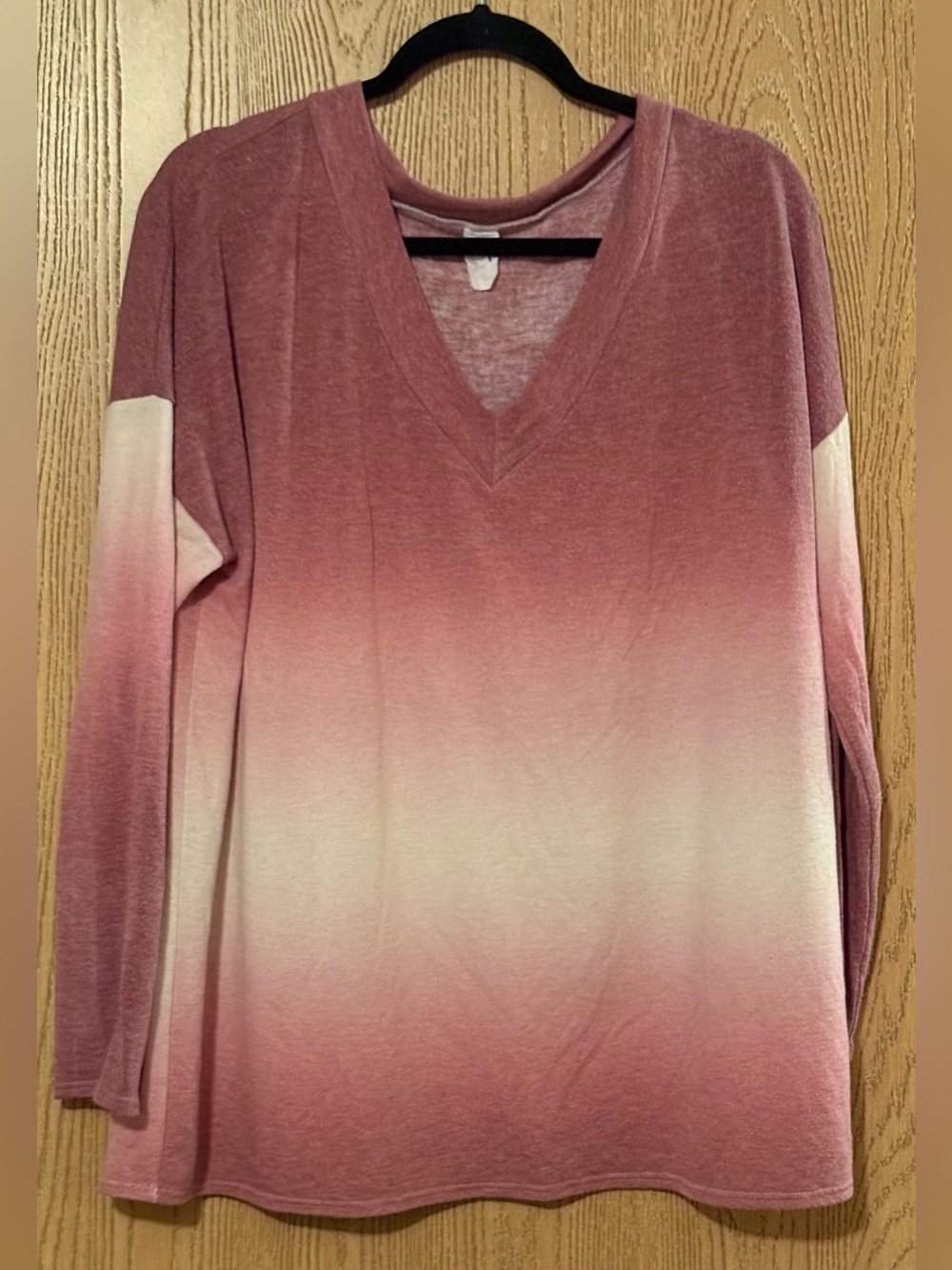 Dusty Rose Ombre V-Neck Long-Sleeve Top